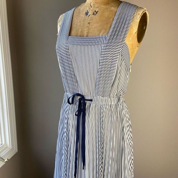 Maeve Anthropologie Darcy Striped Maxi dress with Bow SZ 10 - Picture 8 of 13